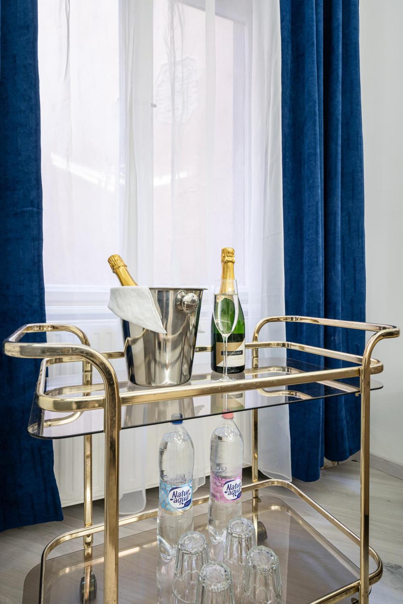 Myelegance Downtown Apartment Free Parking 布达佩斯 外观 照片