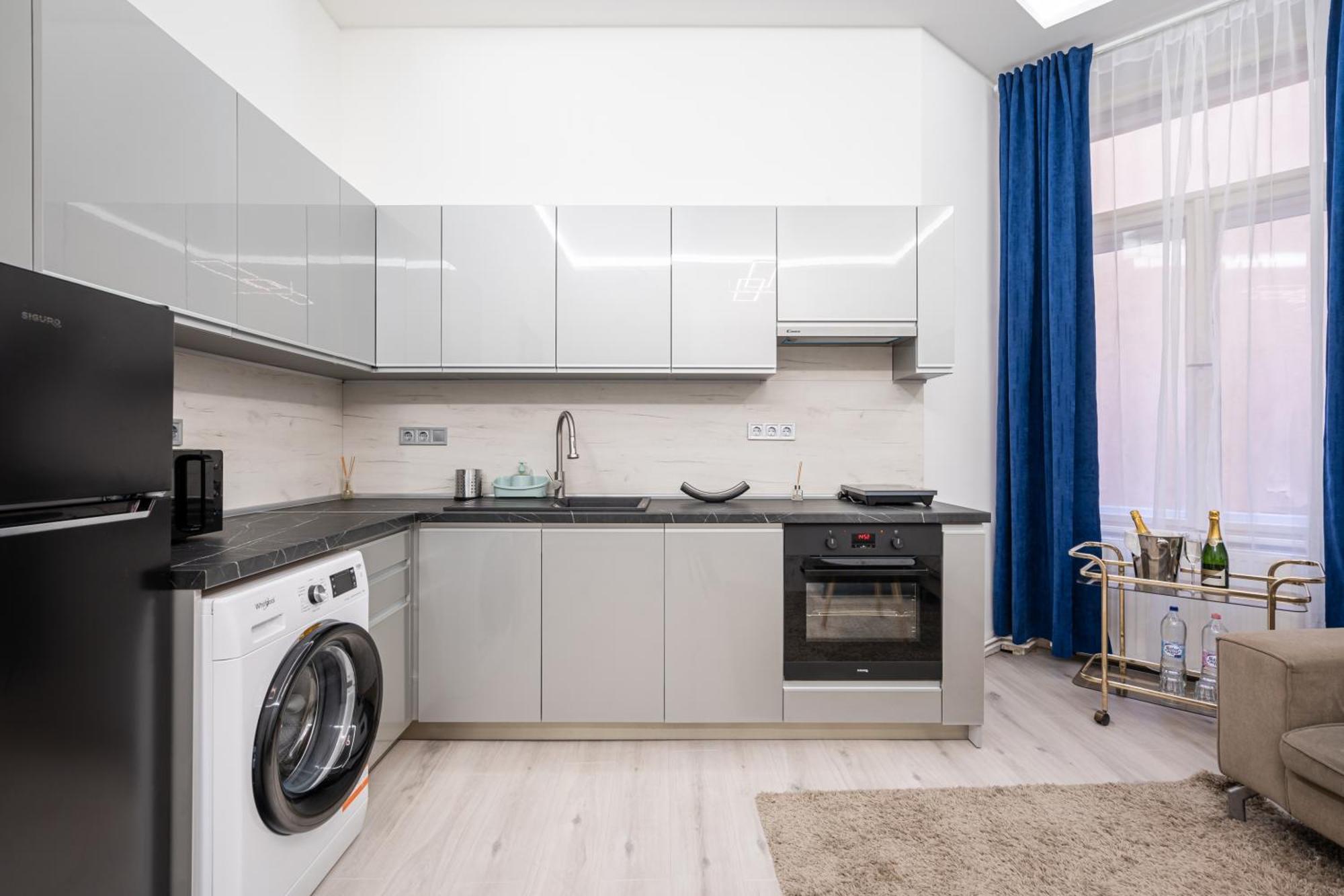 Myelegance Downtown Apartment Free Parking 布达佩斯 外观 照片
